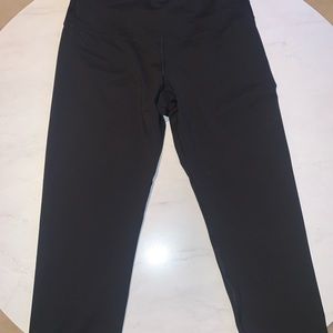 Old navy brand new leggings!